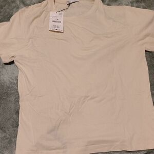 Zara Men's Off-White Short Sleeve Tee